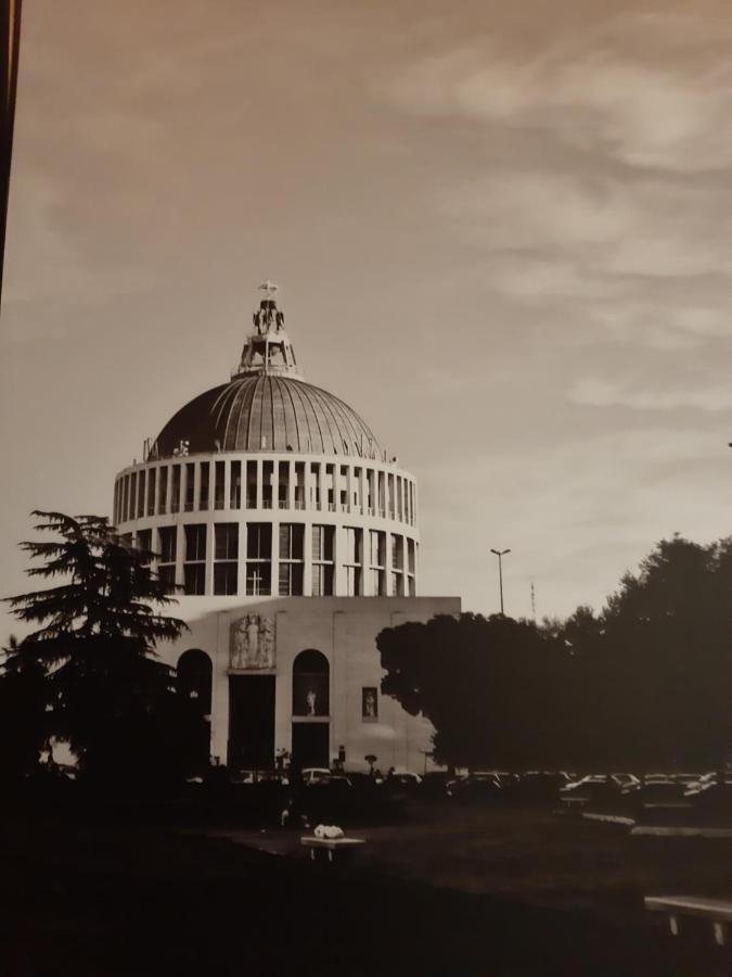 Roma Cinecitta Apartment Exterior photo